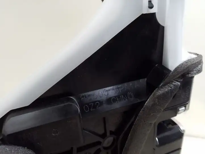 Nissan Juke II F16 (2019 - ) 805006PA1A Замок ручки двери — фото 3