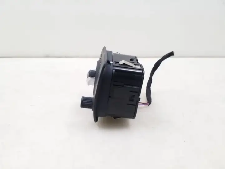 Audi A6 C7 (2011 - 2014) 4G0941531E Включатель фонарей — фото 2