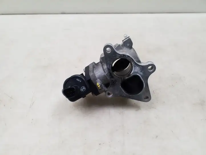 Honda Civic IX (2011 - 2017) Клапан EGR — фото 3