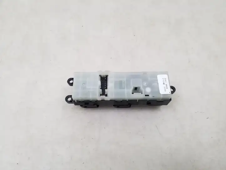 Nissan Qashqai (2006 - 2010) 25401BB60B Блок кнопок стеклоподъемников — фото 5