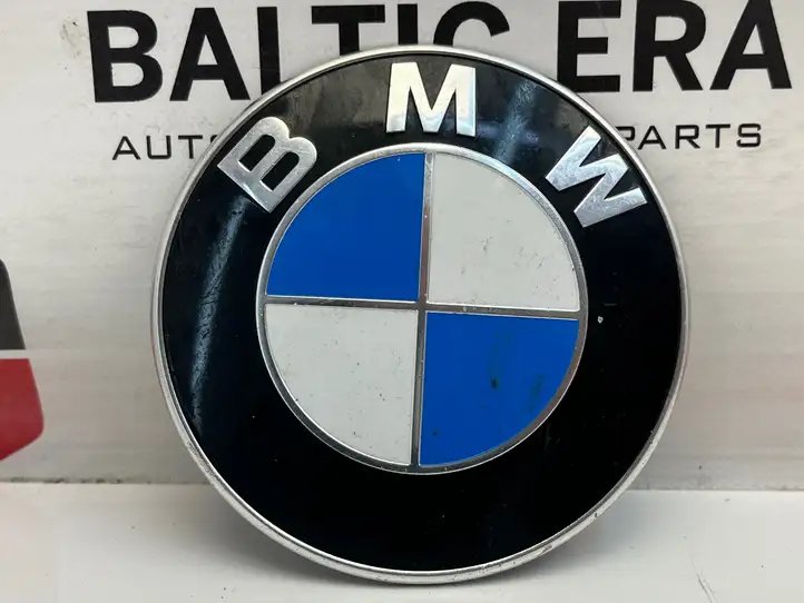 BMW 4 F36 Gran coupe (2014 - 2017) 828000020 Эмблема автомобиля — фото 2