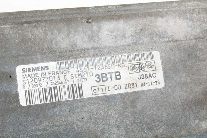 Ford Fiesta (2013 - 2017)  4S6112A650NB Блок управления двигателя