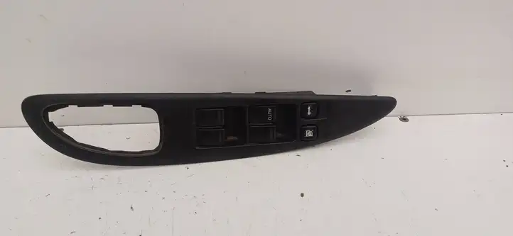 Nissan Primera (2001 - 2008) 25401AV640 Блок кнопок стеклоподъемников — фото 1