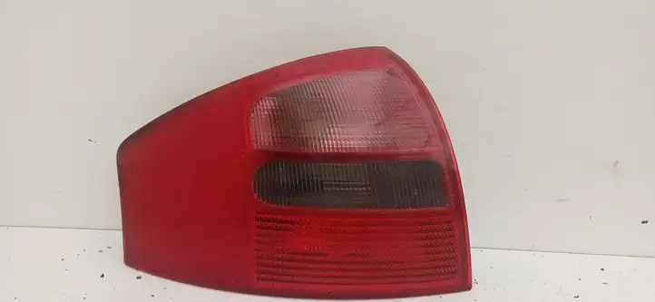 Audi A6 S6 C5 4B (1997 - 2001) 148151 Задний фонарь в кузове — фото 2