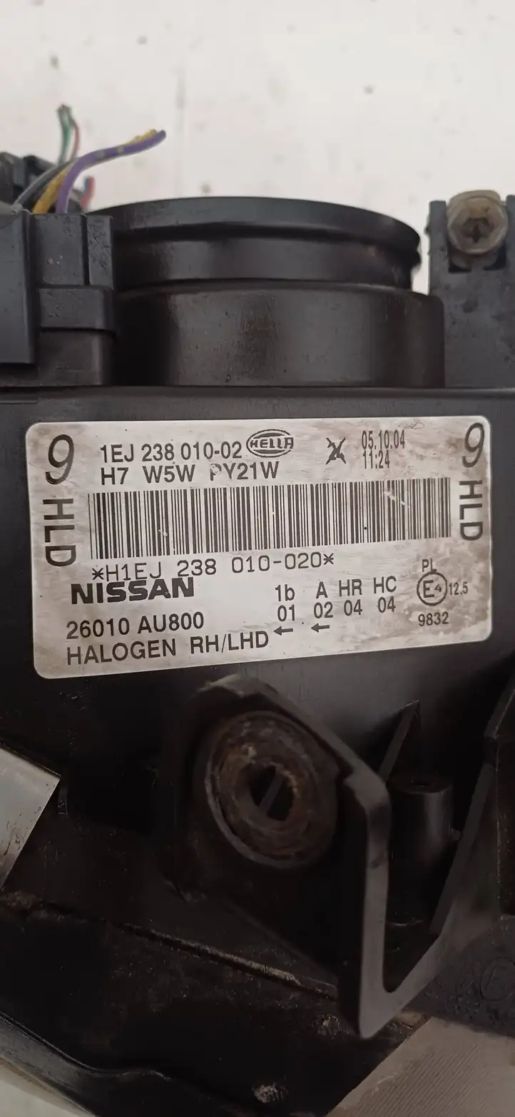 Nissan Primera (2001 - 2008) 26010AU800 Передняя фара — фото 2
