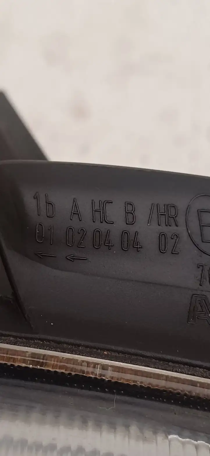 Volkswagen Golf IV (1998 - 2005) 0102040402 Передняя фара — фото 4