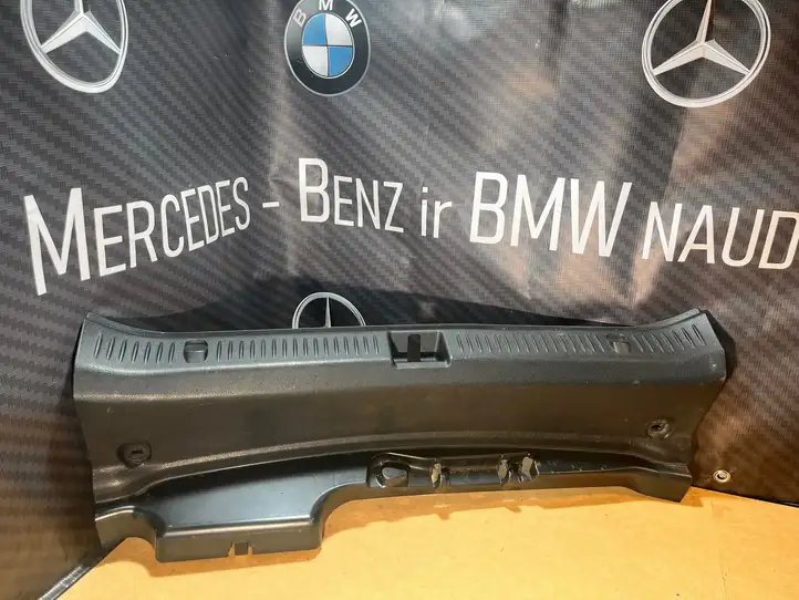 Mercedes-Benz E W213 (2016 - ) A2136900041 Отделка порога багажника — фото 1