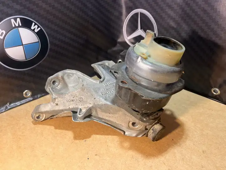 BMW X5 F15 (2013 - 2017) 6864614 Кронштейн двигателя — фото 3
