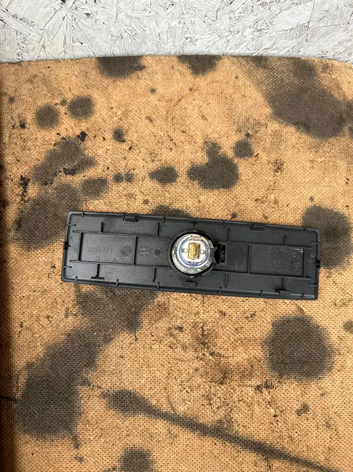 BMW X5 E70 (2006 - 2013) 51166963373 Накладка прикуривателя — фото 2