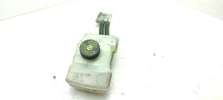 Mercedes-Benz Vito Viano W639 (2003 - 2010) A6394300002 Бачок тормозной жидкости — фото 4