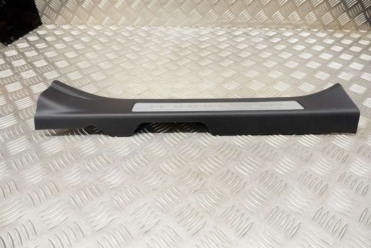 Toyota Highlander XU70 (2019 - )  679140E110 Отделка переднего порога (внутренняя)