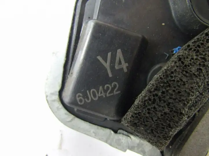 Toyota RAV 4 (XA30) (2006 - 2016) Замок задней двери — фото 5