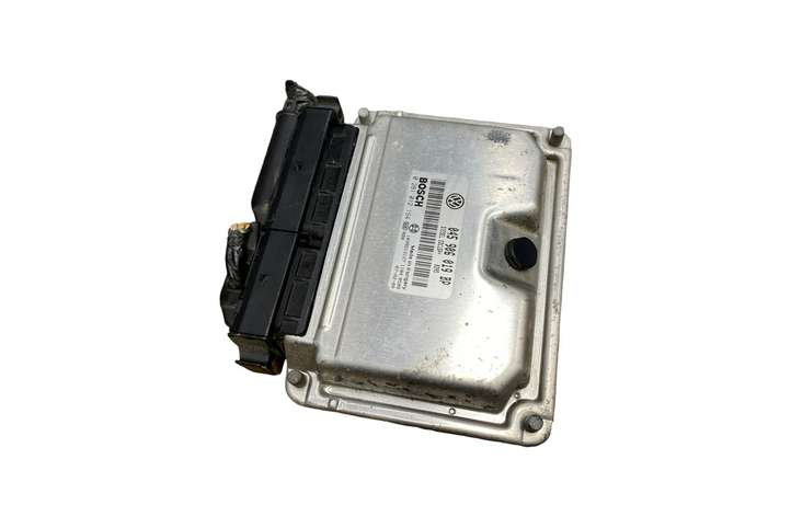 Volkswagen Polo (2005 - 2009)  045906019BP Блок управления двигателя