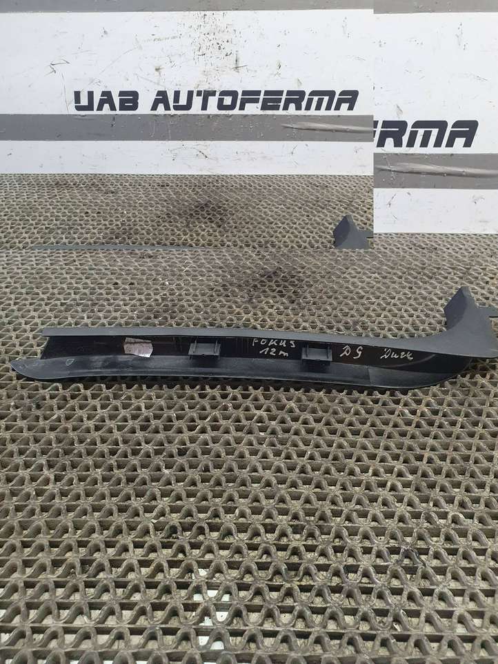 Ford Focus (2011 - 2015)  BM51A247B56AEW Другая деталь отделки задний дверей
