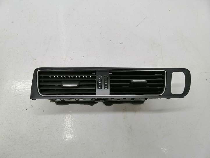 Audi Q5 (2008 - 2012)  8R2820951B Центральный дефлектор