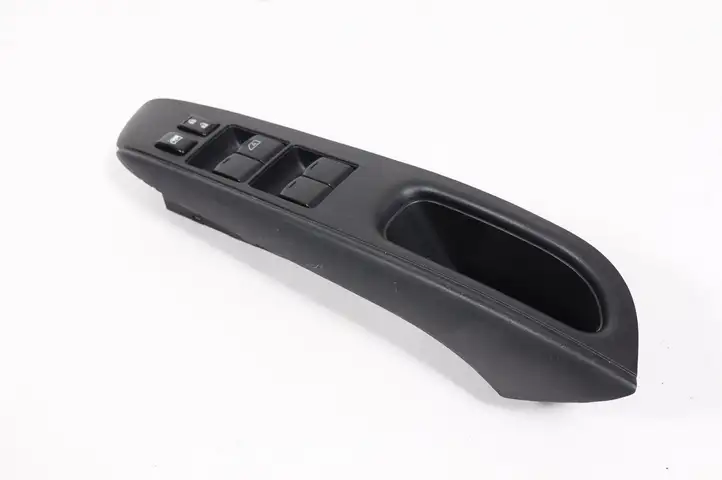 Nissan Note (E12) (2014 - 2018) 809603BB0A Кнопка стеклоподъемников — фото 1