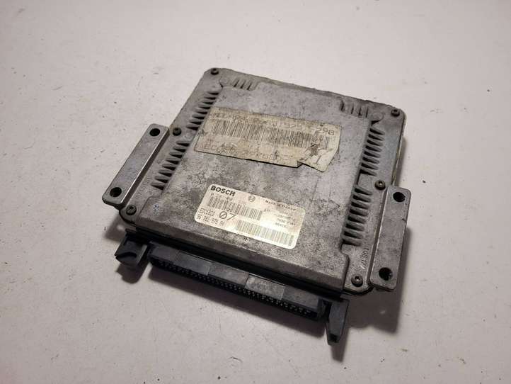 Citroen Xsara Picasso (1999 - 2012)  9635157580 Блок управления двигателя