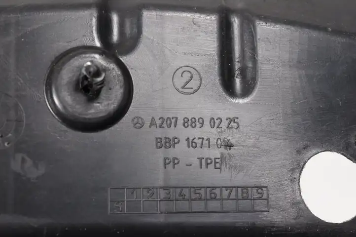 Mercedes-Benz E A207 (2010 - 2017) A2078890225 Другая часть кузова — фото 5
