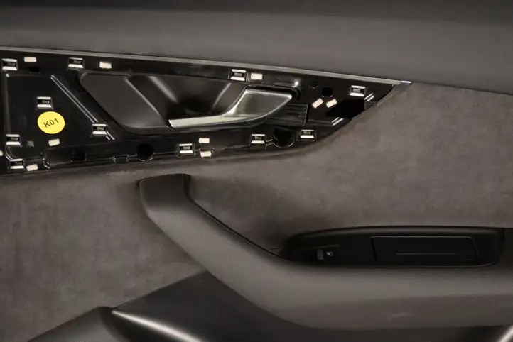 Audi Q7 4M (2015 - ) 4M0867306 Обшивка задней двери — фото 4