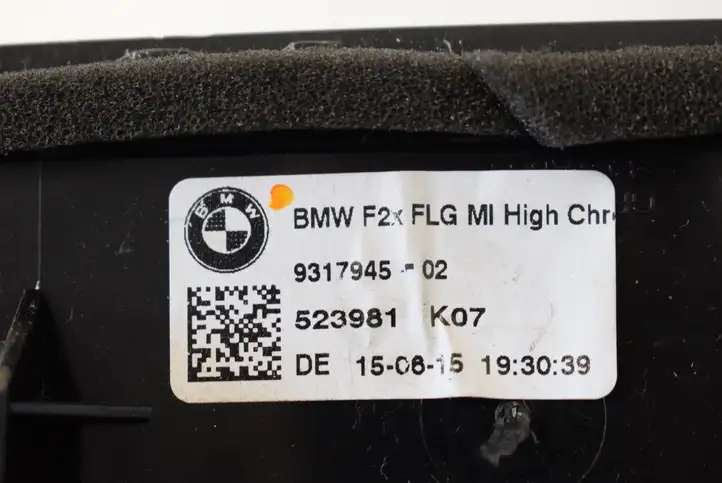 BMW 2 F22 F23 (2013 - 2017) 9317945 Воздушная решетка панели — фото 5