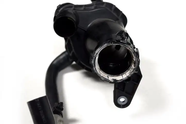 Nissan X-Trail T32 (2014 - 2021) 165761844R Прочие детали моторного отсека — фото 4