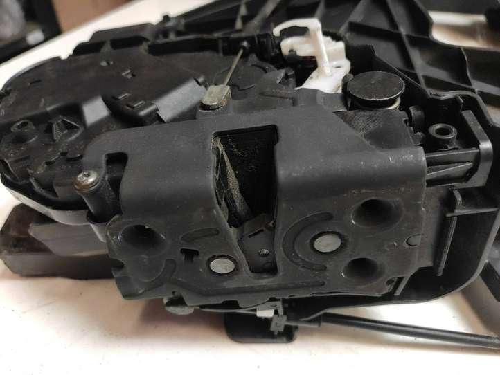 Volvo S80 (2006 - 2009)  31253674 Передняя звукоизоляция