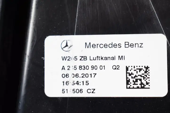 Mercedes-Benz C W205 (2014 - 2021) A2058309001 Воздушная решетка панели — фото 7