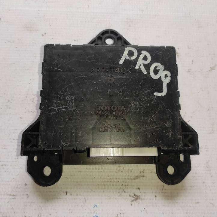 Toyota Prius (XW20) (2003 - 2009)  8865047051 Другие блоки управления / модули