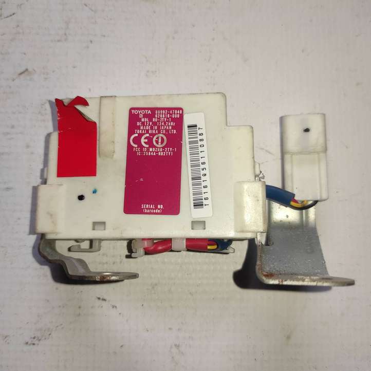Toyota Prius (XW20) (2003 - 2009)  8999247040 Другие блоки управления / модули