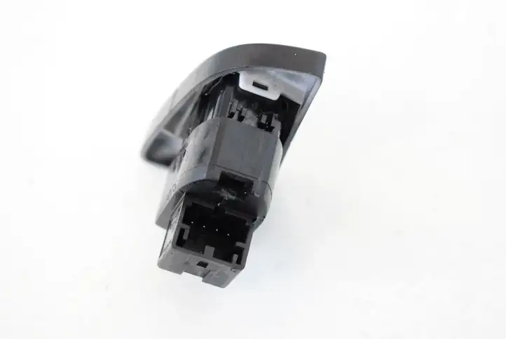 Audi A5 8T 8F (2011 - 2016) 8K2962108A Кнопка фаркопа в багажнике — фото 5
