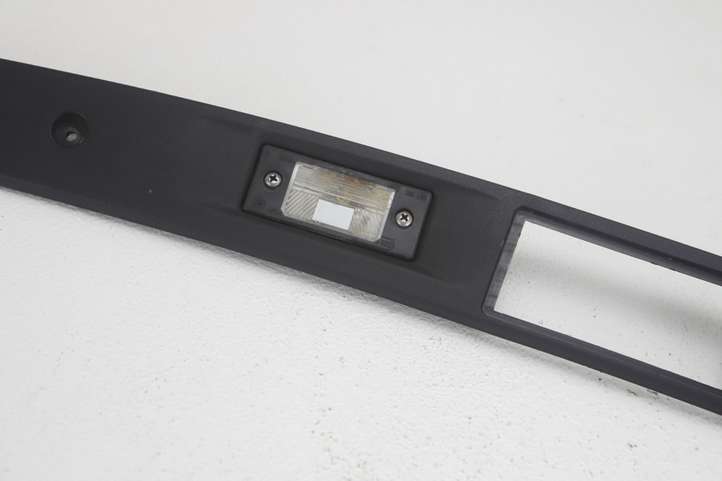 Volkswagen Tiguan (2007 - 2011)  5N0827287A Освещение номера