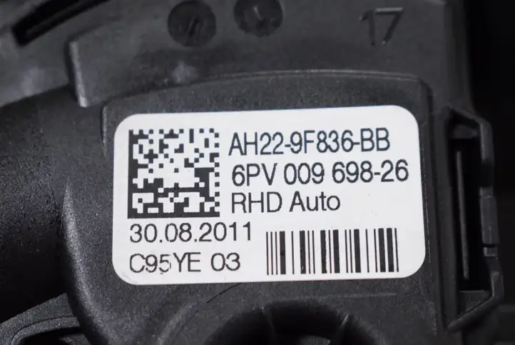 Land Rover Range Rover Sport L494 (2009 - 2013) AH229F836BB Педаль акселератора — фото 5