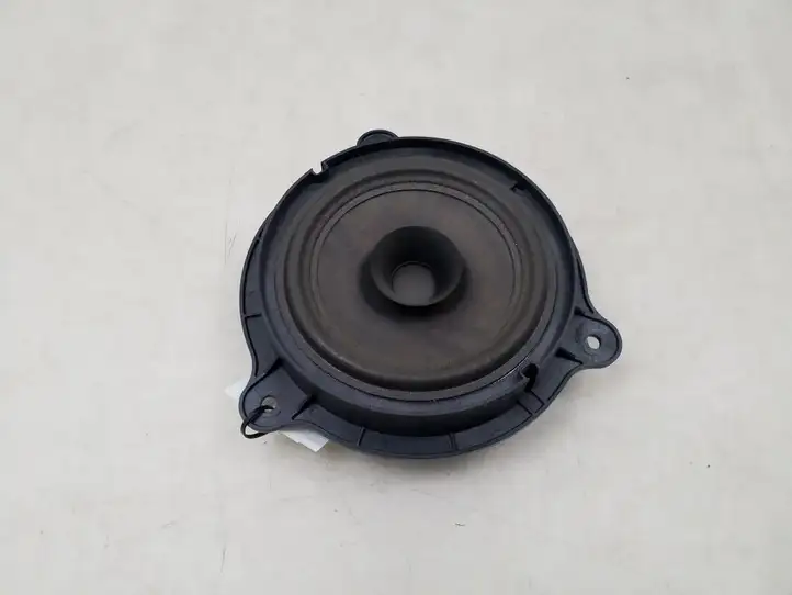 Nissan Qashqai (2006 - 2010) 7606500454 Динамики задних дверей — фото 1