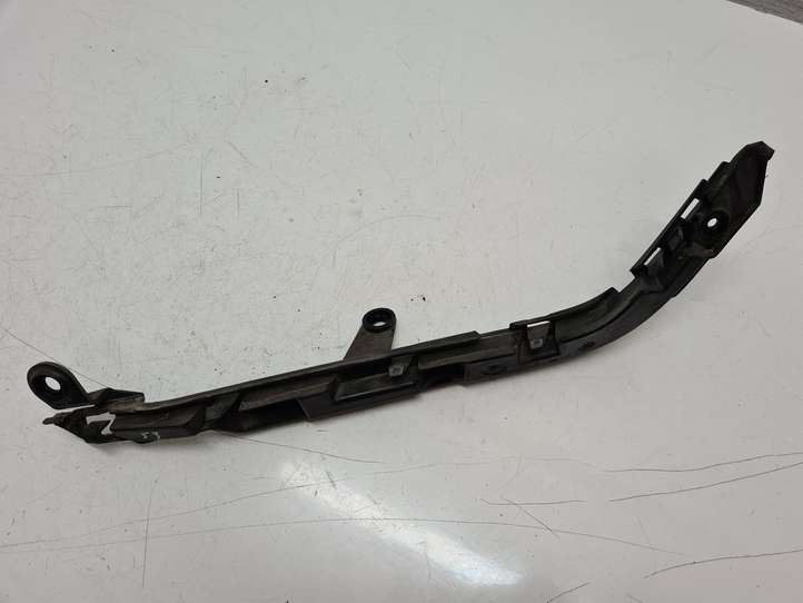 BMW 1 E81 E87 (2004 - 2011)  51127058517  Держатель заднего бампера (кронштейн)