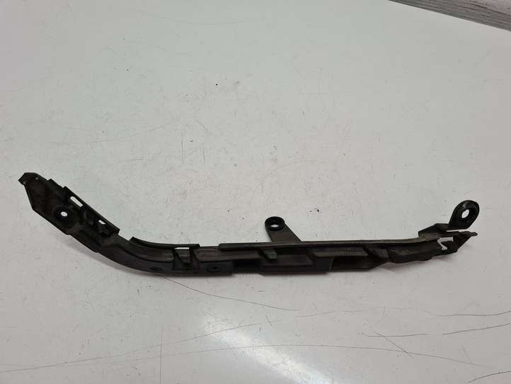 BMW 1 E81 E87 (2004 - 2011)  51127058518  Держатель заднего бампера (кронштейн)