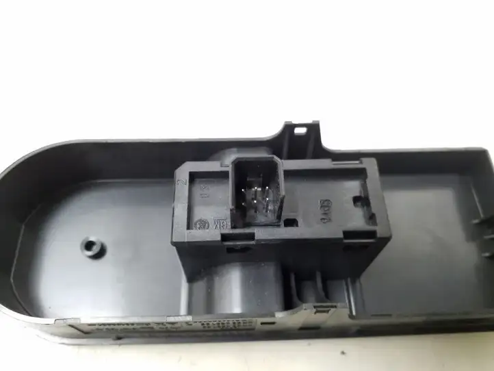 Opel Zafira B (2006 - 2008) 13197132 Блок кнопок стеклоподъемников — фото 6