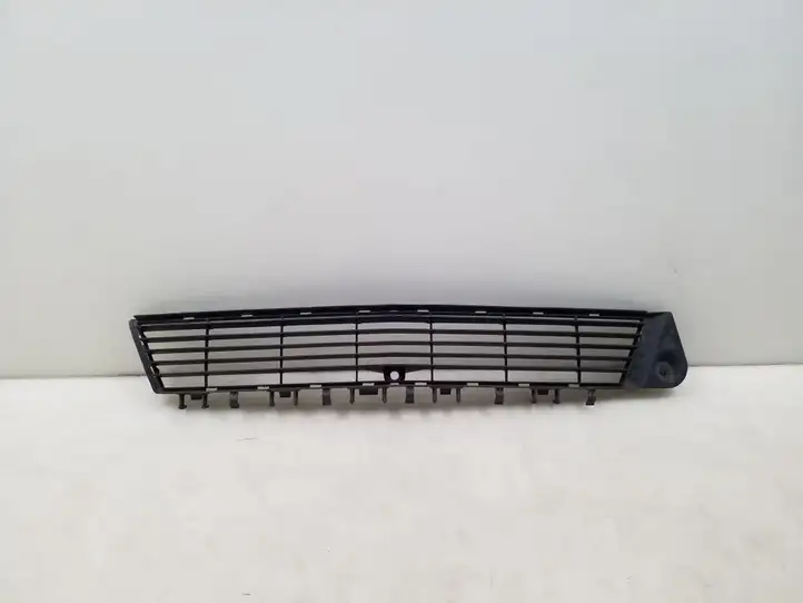Opel Vectra C (2002 - 2005) 09186126 Нижняя решетка переднего бампера — фото 1