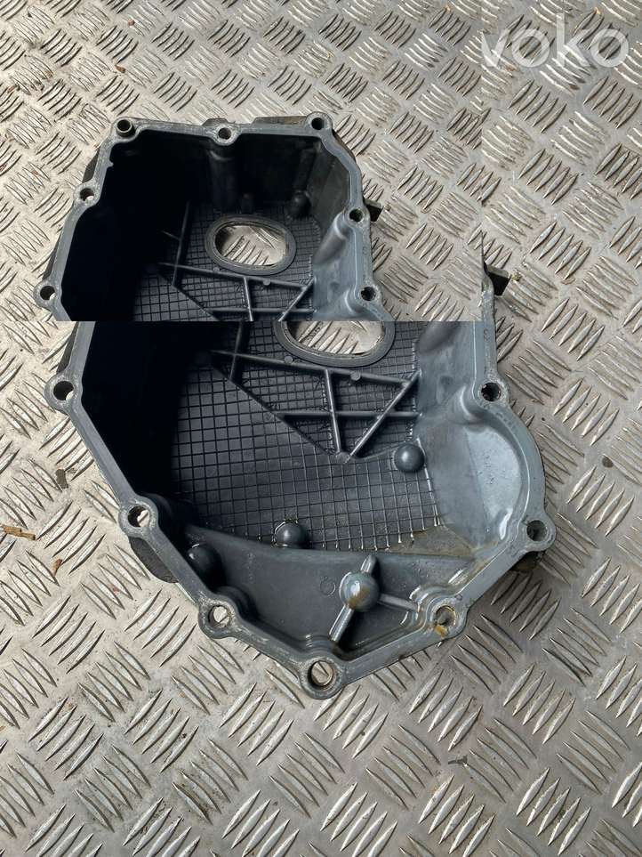 Audi A6 (1997 - 2001)  01J301212F Другая часть коробки передач