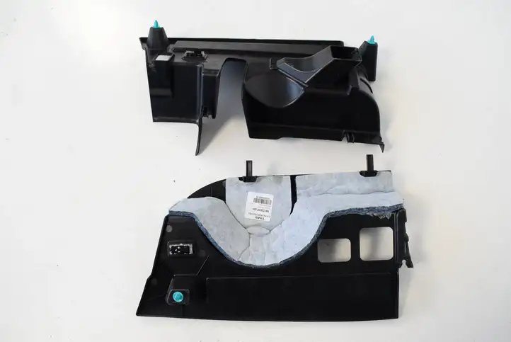 Tesla Model X (2015 - 2021) 107931800 Комплект обшивки крышки багажника — фото 1