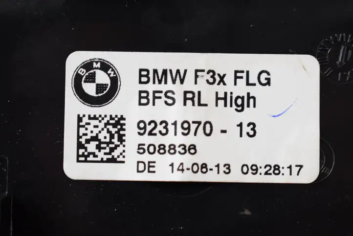 BMW 3 F30 F35 F31 (2012 - 2018) 9231970 Воздушная решетка панели — фото 5