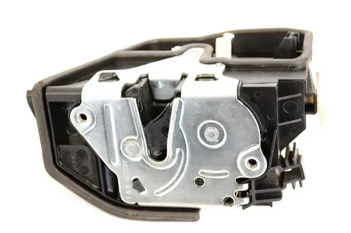 BMW 3 F30 F35 F31 (2012 - 2018) 7202145 Замок ручки двери — фото 2
