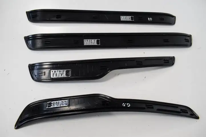 BMW 3 E90 E91 (2005 - 2012) 7060285 Внутренняя обшивка порога (комплект) — фото 2