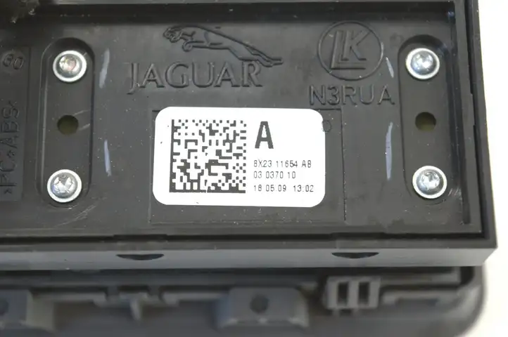 Jaguar XF X250 (2007 - 2015) 8X2311654AB Блок кнопок на панели — фото 5