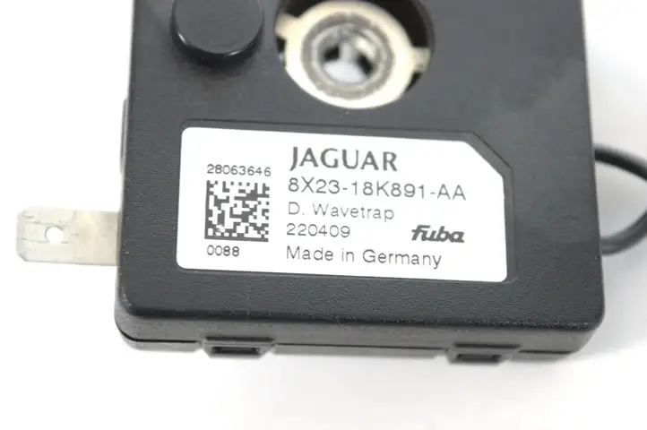 Jaguar XF X250 (2007 - 2015) 8X2318K891AA GPS антенна — фото 5