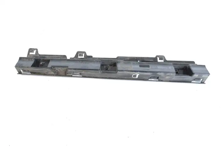 BMW 3 F30 F35 F31 (2012 - 2018) 7256916 Другая часть кузова — фото 2
