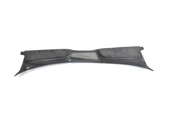 Audi A3/S3 8P (2003 - 2005) 8W1819403 Жабо стеклоочистителей — фото 1