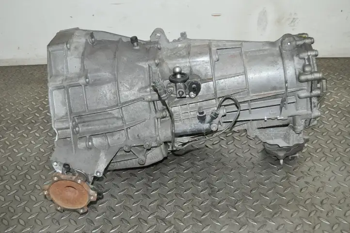 Audi A5 8T 8F (2007 - 2011) LLS Механическая коробка передач, 6 передач — фото 1