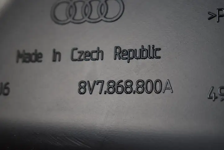 Audi A3/S3 8V (2012 - 2016) 8V7868800A Прочие детали салона — фото 5