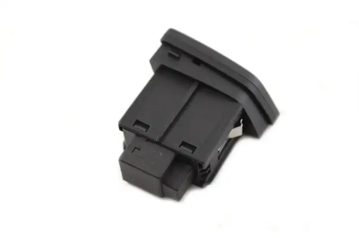 Audi Q5 SQ5 (2008 - 2012) 8R1941509 Кнопка фаркопа в багажнике — фото 4