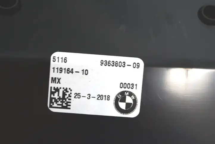 BMW X3 G01 (2018 - 2024) 9363803 Передний подстаканник — фото 3
